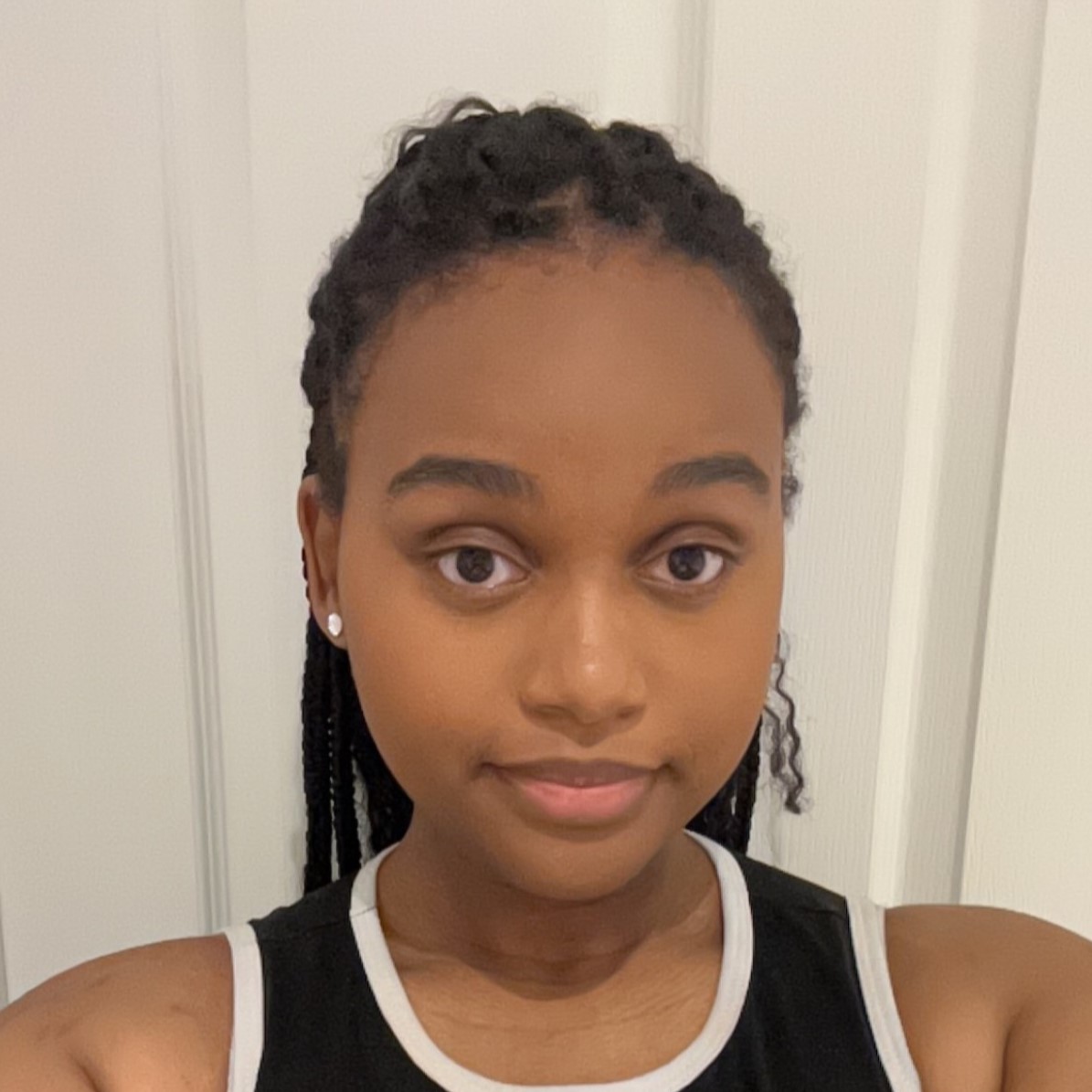 Headshot of Raina Hill